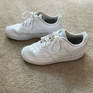 Nike women white Air Force One sneaker very gently used